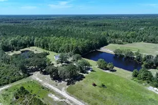 4512 Tobacco Rd, Orrum, NC 28369 - Photo 17