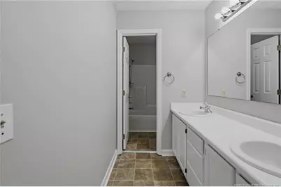 5816 Bloomsbury Drive, Fayetteville, NC 28306 - Photo 29