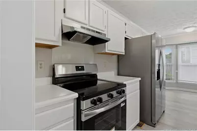 5816 Bloomsbury Drive, Fayetteville, NC 28306 - Photo 23