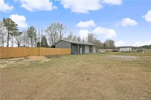 9109 Chicken Foot Rd, Saint Pauls, NC 28384 - Photo 37