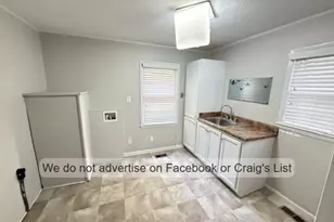 218 Woodrow St, Fayetteville, NC 28303 - Photo 9