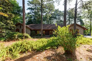 1205 Longleaf Dr, Fayetteville, NC 28305 - Photo 1