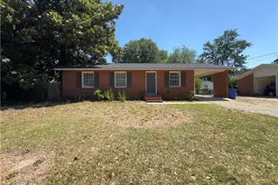 4438 Wellington Dr, Fayetteville, NC 28314 - Photo 3