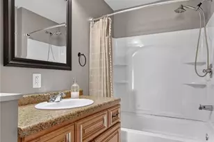 211 Burton Ave, Dunn, NC 28334 - Photo 15