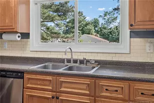 211 Burton Ave, Dunn, NC 28334 - Photo 9