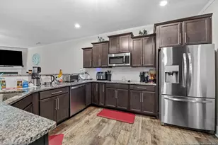 1442 Creekwood Rd, Hope Mills, NC 28348 - Photo 13