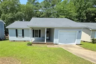6548 Applewhite Dr, Fayetteville, NC 28304 - Photo 1