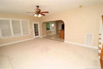 36 W Trafalgar Court, Clayton, NC 27520 - Photo 5