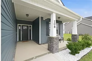 208 Hillwood Dr, Sanford, NC 27332 - Photo 5
