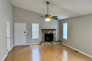 5570 Arapahoe Ct, Fayetteville, NC 28304 - Photo 11
