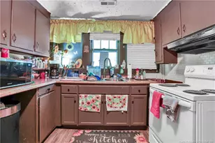 3409 Davis St, Hope Mills, NC 28348 - Photo 13