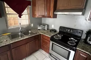 516 N Jones St, Pembroke, NC 28372 - Photo 7