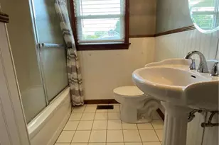 509 E 19th St, Lumberton, NC 28358 - Photo 9