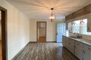 509 E 19th St, Lumberton, NC 28358 - Photo 17