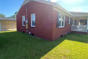 509 E 19th St, Lumberton, NC 28358 - Photo 33