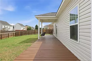 2408 Spinning Wheel Rd, Fayetteville, NC 28306 - Photo 35