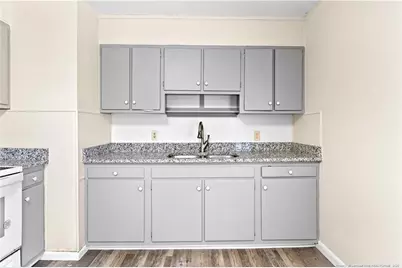 310 N 4th Street, Saint Pauls, NC 28384 - Photo 15