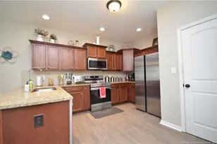 2804 Mosquera Dr, Fayetteville, NC 28306 - Photo 15
