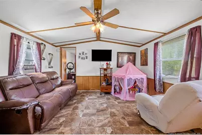 1322 Crenshaw Drive, Saint Pauls, NC 28384 - Photo 5
