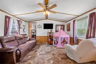 1322 Crenshaw Dr, Saint Pauls, NC 28384 - Photo 5