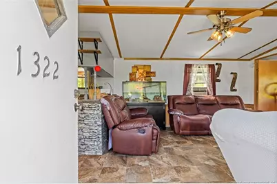 1322 Crenshaw Drive, Saint Pauls, NC 28384 - Photo 3