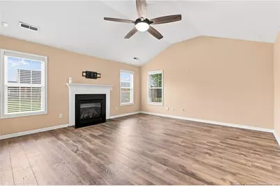 2012 Gray Goose Loop, Fayetteville, NC 28304 - Photo 9