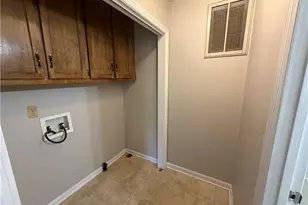 872 Hilton Dr, Fayetteville, NC 28311 - Photo 7