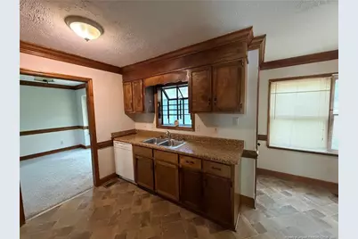 872 Hilton Drive, Fayetteville, NC 28311 - Photo 5