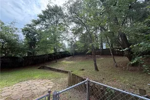 872 Hilton Dr, Fayetteville, NC 28311 - Photo 15