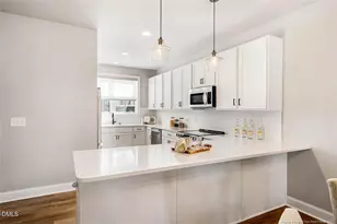 5709 Parker Pnes Ct, Raleigh, NC 27609 - Photo 5