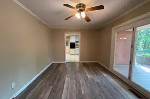 6204 Milford Dr, Fayetteville, NC 28303 - Photo 15