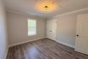 392 Bubble Creek Ct, Fayetteville, NC 28311 - Photo 11