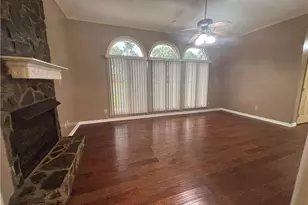 685 Glenola St, Fayetteville, NC 28311 - Photo 9
