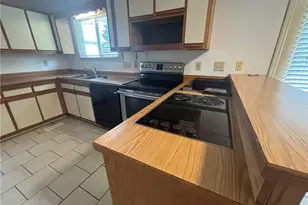 685 Glenola St, Fayetteville, NC 28311 - Photo 13