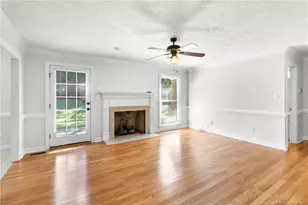 2082 Loganberry Dr, Fayetteville, NC 28304 - Photo 3
