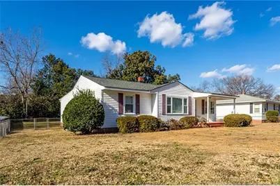 816 Sandalwood Drive, Fayetteville, NC 28304 - Photo 3