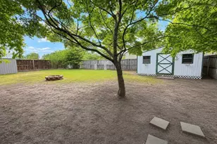 2534 McNeill Cir, Fayetteville, NC 28303 - Photo 15