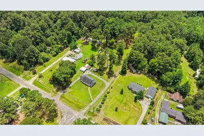 96 Surry Drive, Lumberton, NC 28358 - Photo 7