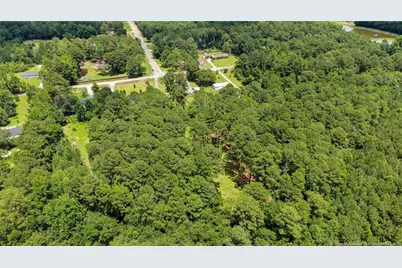 96 Surry Drive, Lumberton, NC 28358 - Photo 9