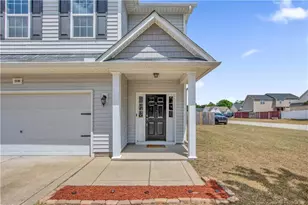 1500 Seabiscuit Dr, Parkton, NC 28371 - Photo 3