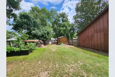 6804 Timbercroft Lane, Fayetteville, NC 28314 - Photo 33