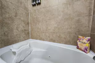 6804 Timbercroft Ln, Fayetteville, NC 28314 - Photo 17