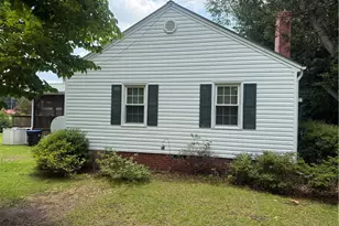 112 N Wright St, Raeford, NC 28376 - Photo 11