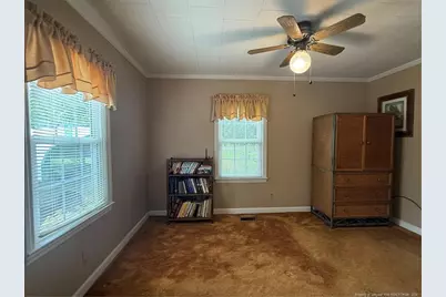 112 N Wright Street, Raeford, NC 28376 - Photo 25