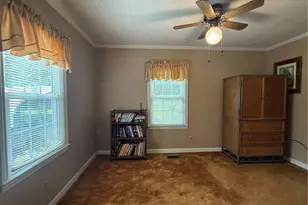 112 N Wright St, Raeford, NC 28376 - Photo 25
