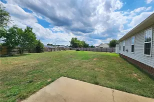 122 Middle Ct, Raeford, NC 28376 - Photo 25