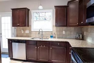 1246 Brickyard Dr, Fayetteville, NC 28306 - Photo 9