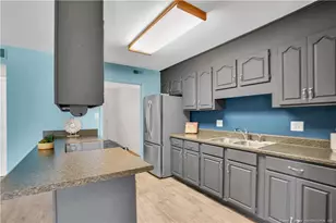 2180 Quailridge Dr, Fayetteville, NC 28304 - Photo 7