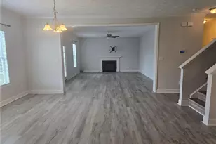 302 Cornhill Rd, Fayetteville, NC 28312 - Photo 9