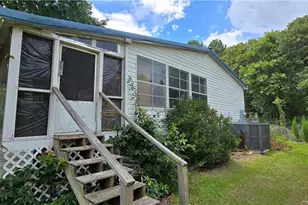 390 Kathleen Rd, Lillington, NC 27546 - Photo 7